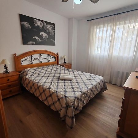 Apartamento Pilar Solo Familias กันดิอา ภายนอก รูปภาพ