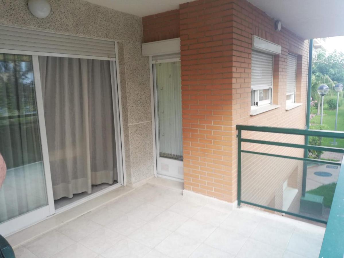 Apartamento Pilar Solo Familias กันดิอา ภายนอก รูปภาพ