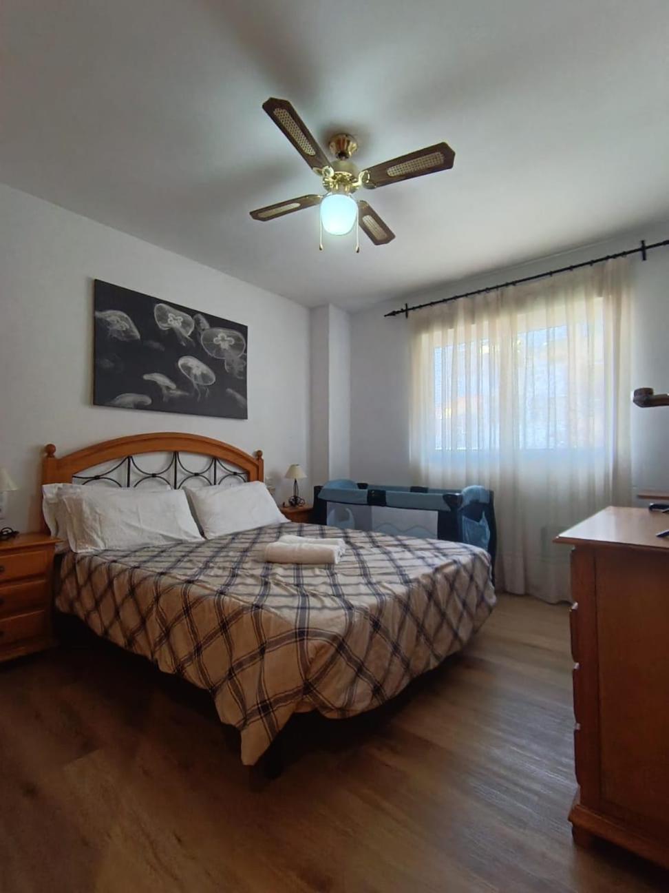 Apartamento Pilar Solo Familias กันดิอา ภายนอก รูปภาพ