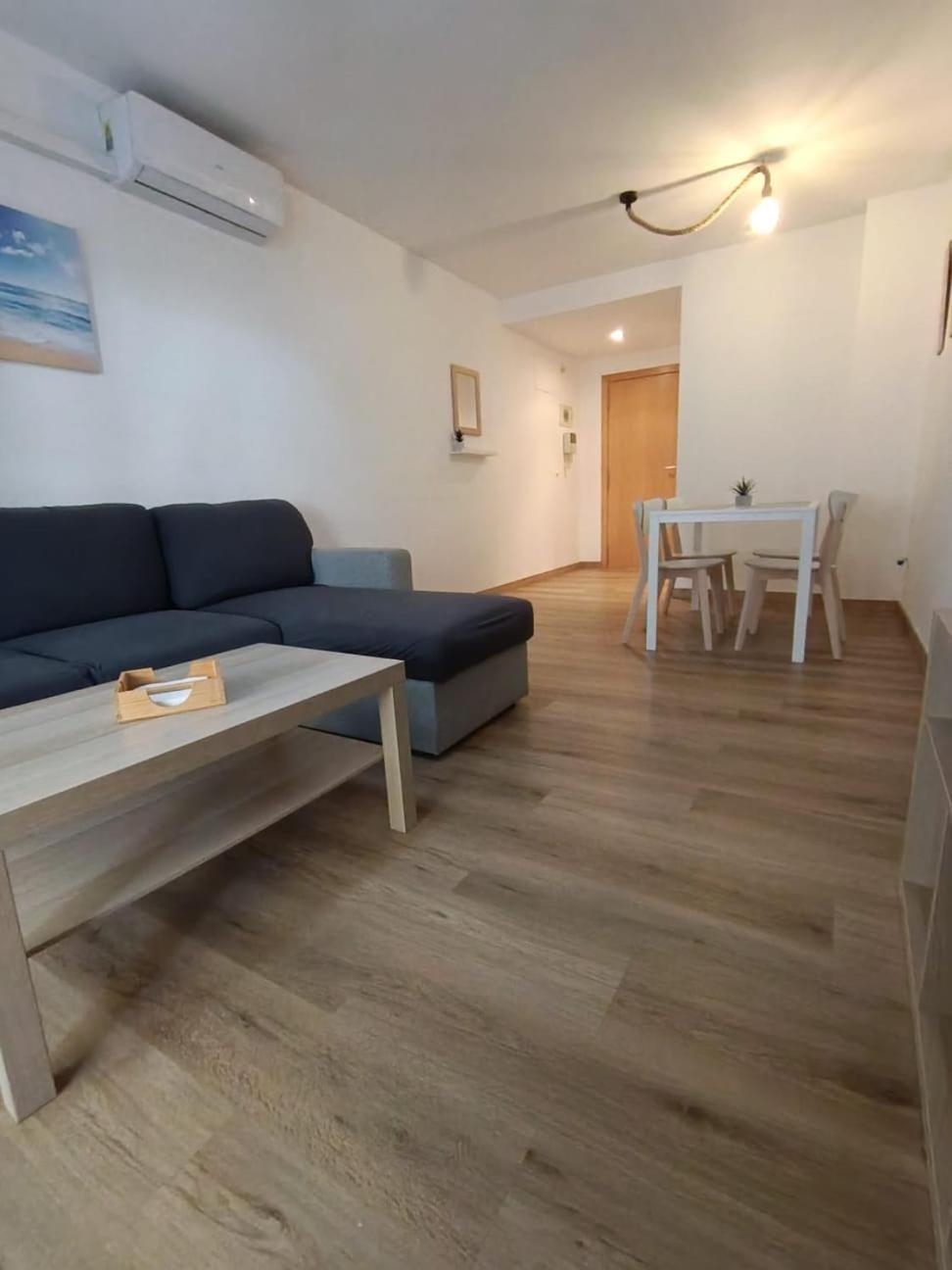Apartamento Pilar Solo Familias กันดิอา ภายนอก รูปภาพ
