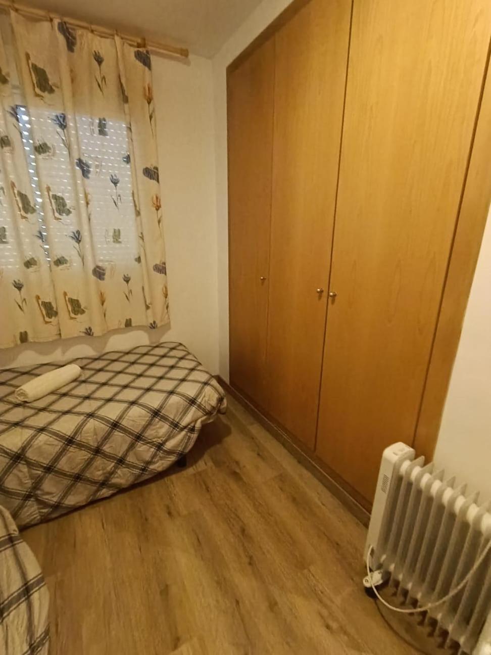 Apartamento Pilar Solo Familias กันดิอา ภายนอก รูปภาพ